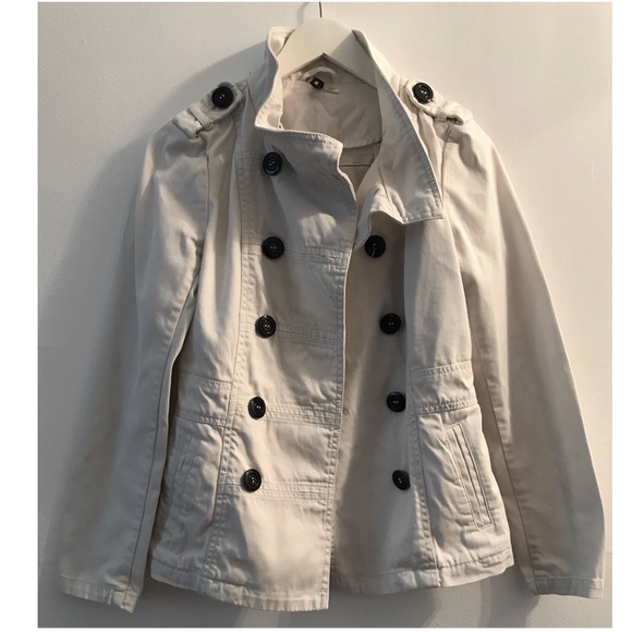 White Jacket - Picture 3 of 3